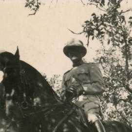 1941 Iğdır (Orkof), Oğuz Tansel sınırda askerlikte.